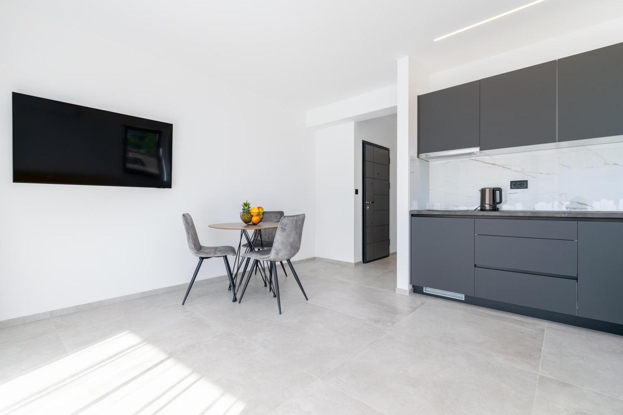 Apartmani Pino 1 Baška Voda Eksteriør bilde