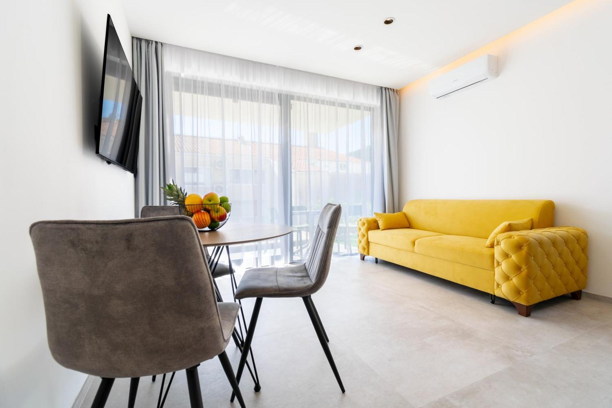 Apartmani Pino 1 Baška Voda Eksteriør bilde