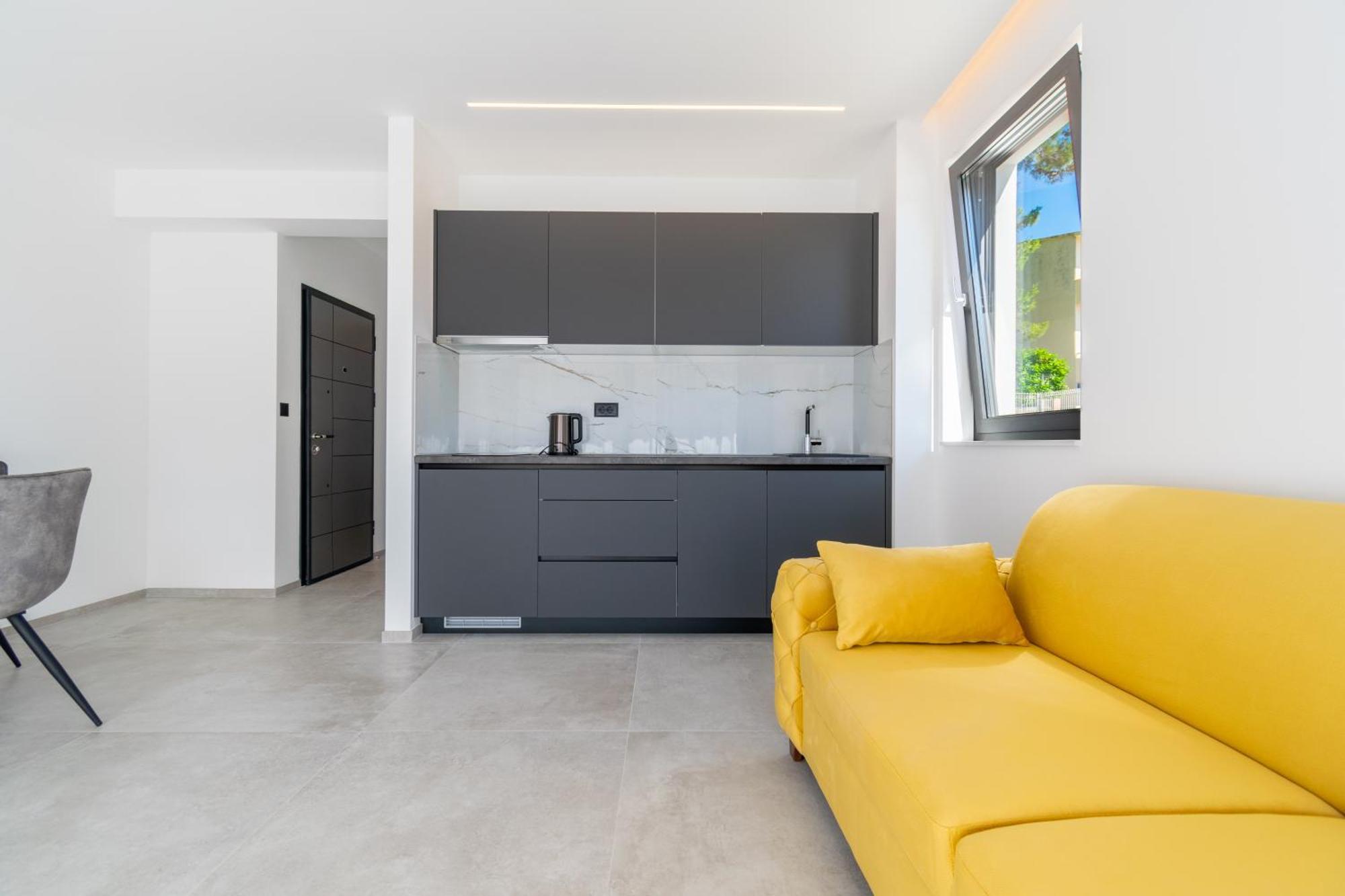 Apartmani Pino 1 Baška Voda Eksteriør bilde